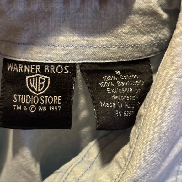 Warner Bros Studio Tom and Jerry Button Up - Picture 5 of 6